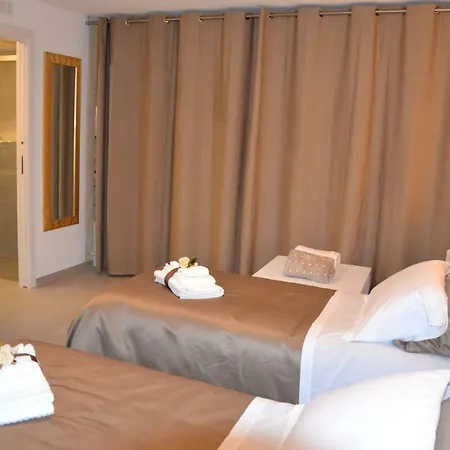 Vivere Nei Sassi 펜션 *